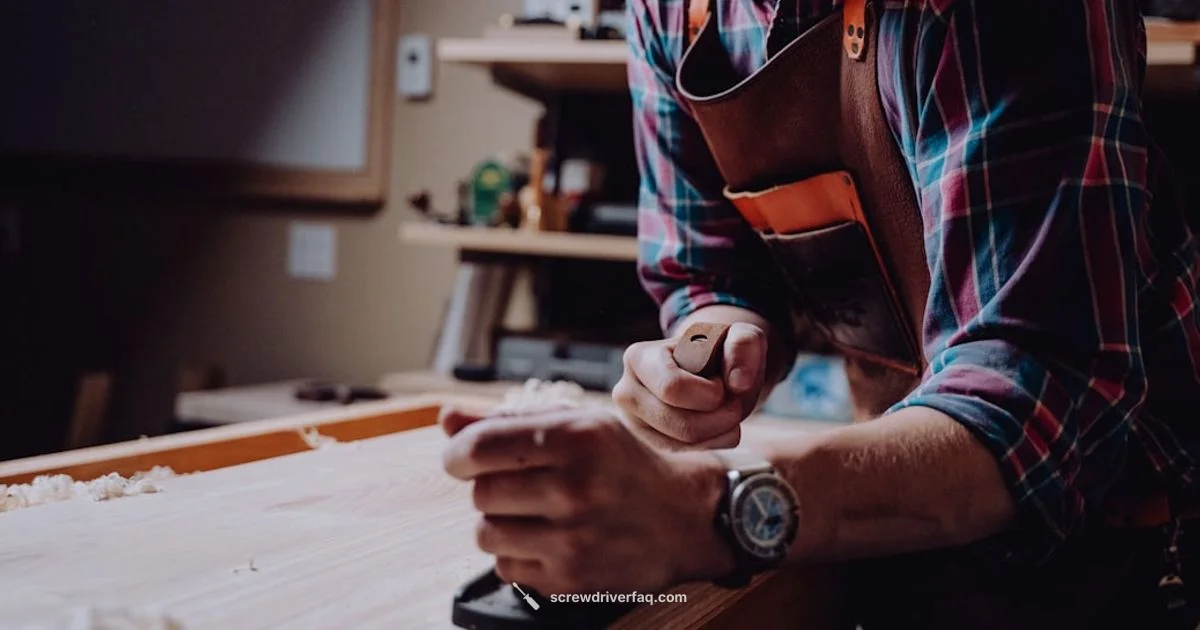 Holding Screwdriver Grip Holding Screwdriver Grip - Screwdriver FAQ