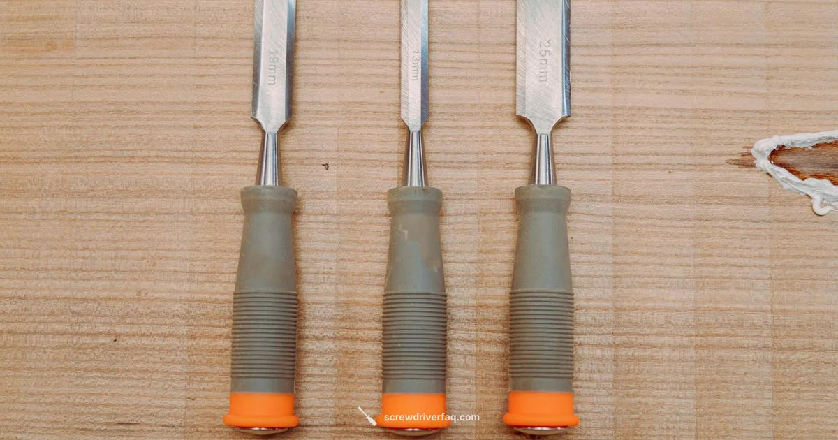 Large Flat Blade Screwdriver - Screwdriver FAQ