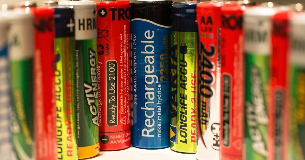 Cordless Battery Essentials Cordless Battery Essentials - Screwdriver FAQ