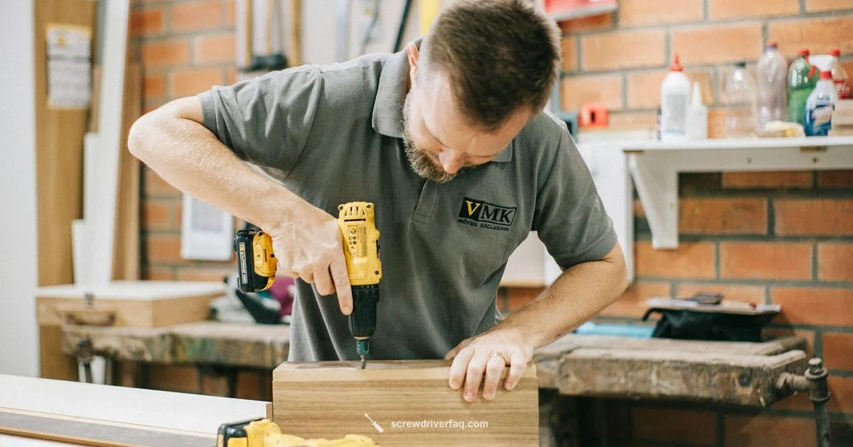 DW920 Review DW920 Review - Screwdriver FAQ