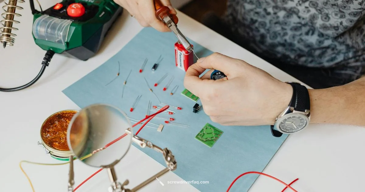 Tri Wing Screwdriver Guide - Screwdriver FAQ